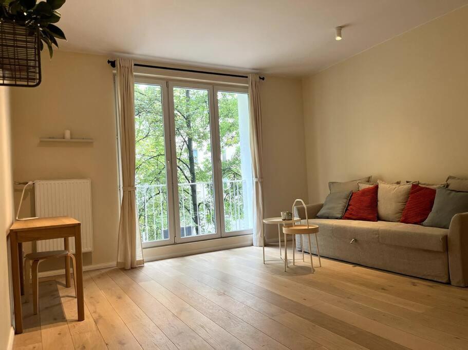 Cozy Studio Flat In Saska Kepa Warschau Buitenkant foto